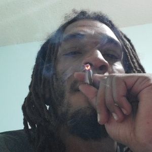 Meet your Posher, Victor